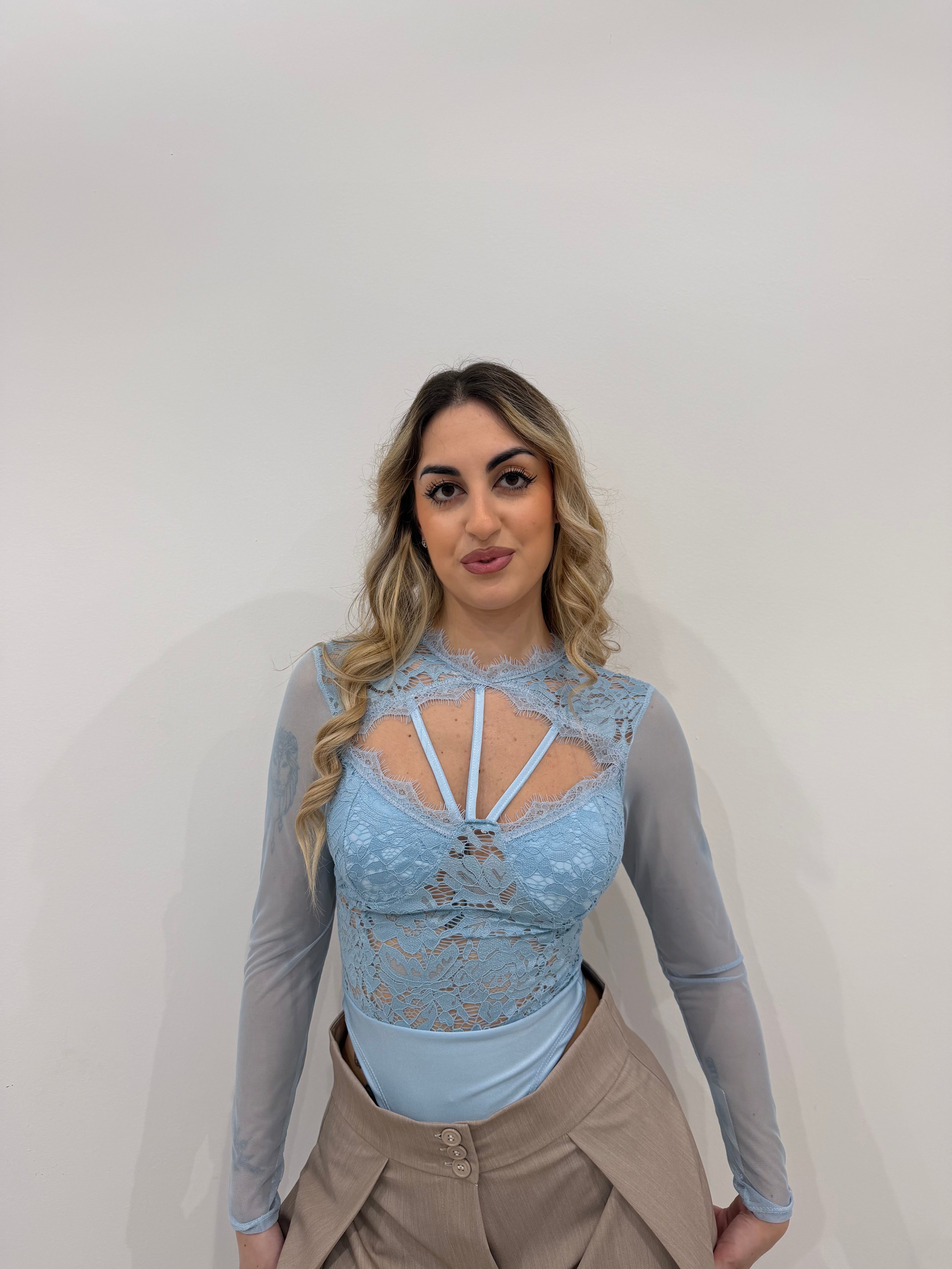 Body Nora 2207