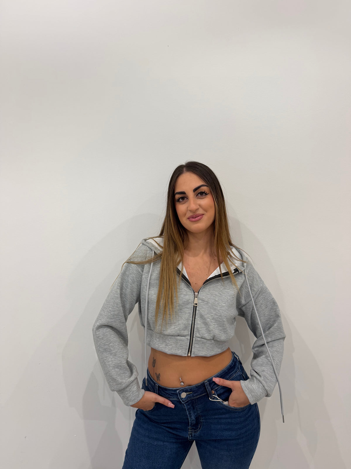 Felpa Crop 5586