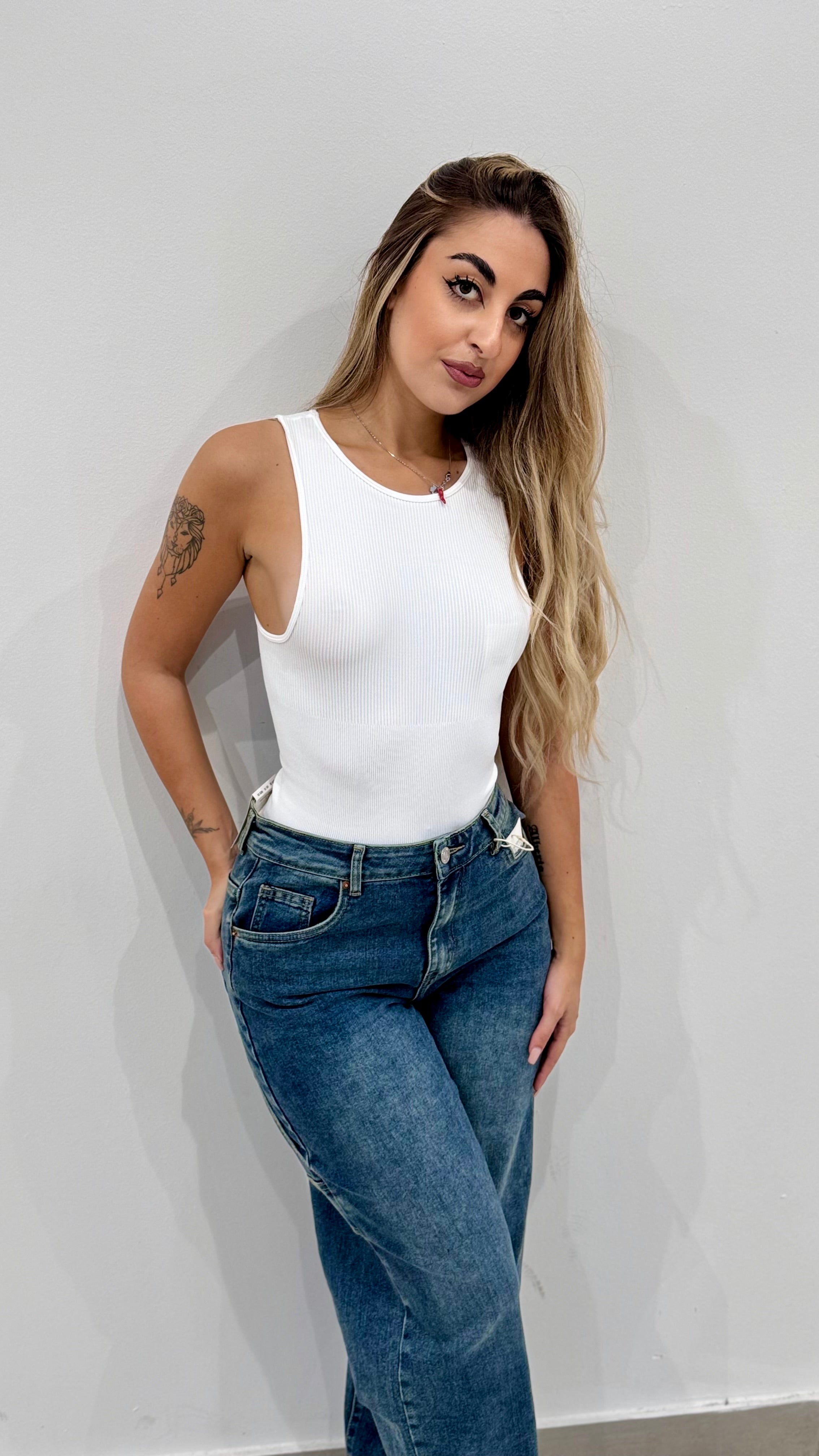 Body Contenitivo 8018