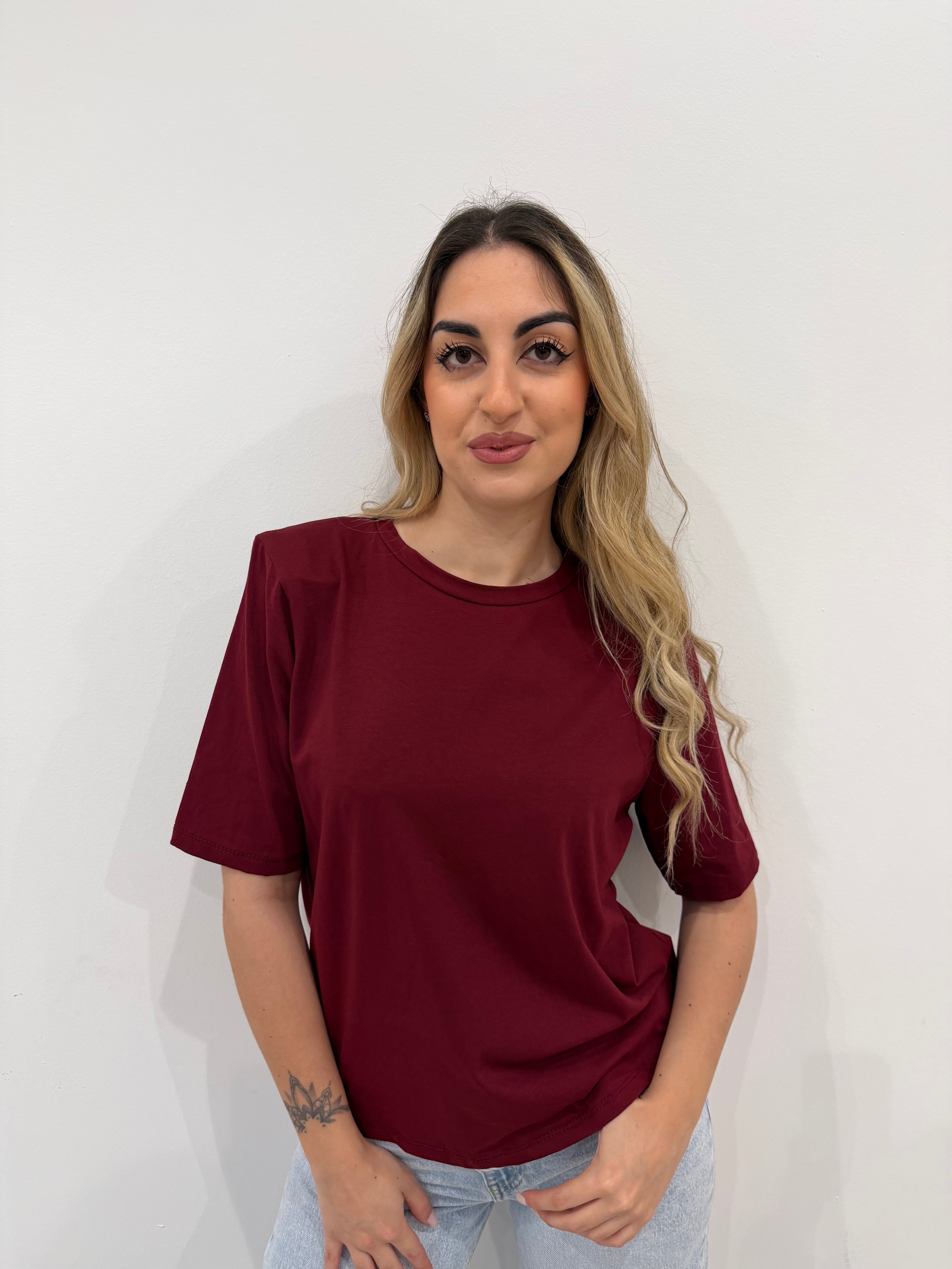 T-shirt con spalline 93755