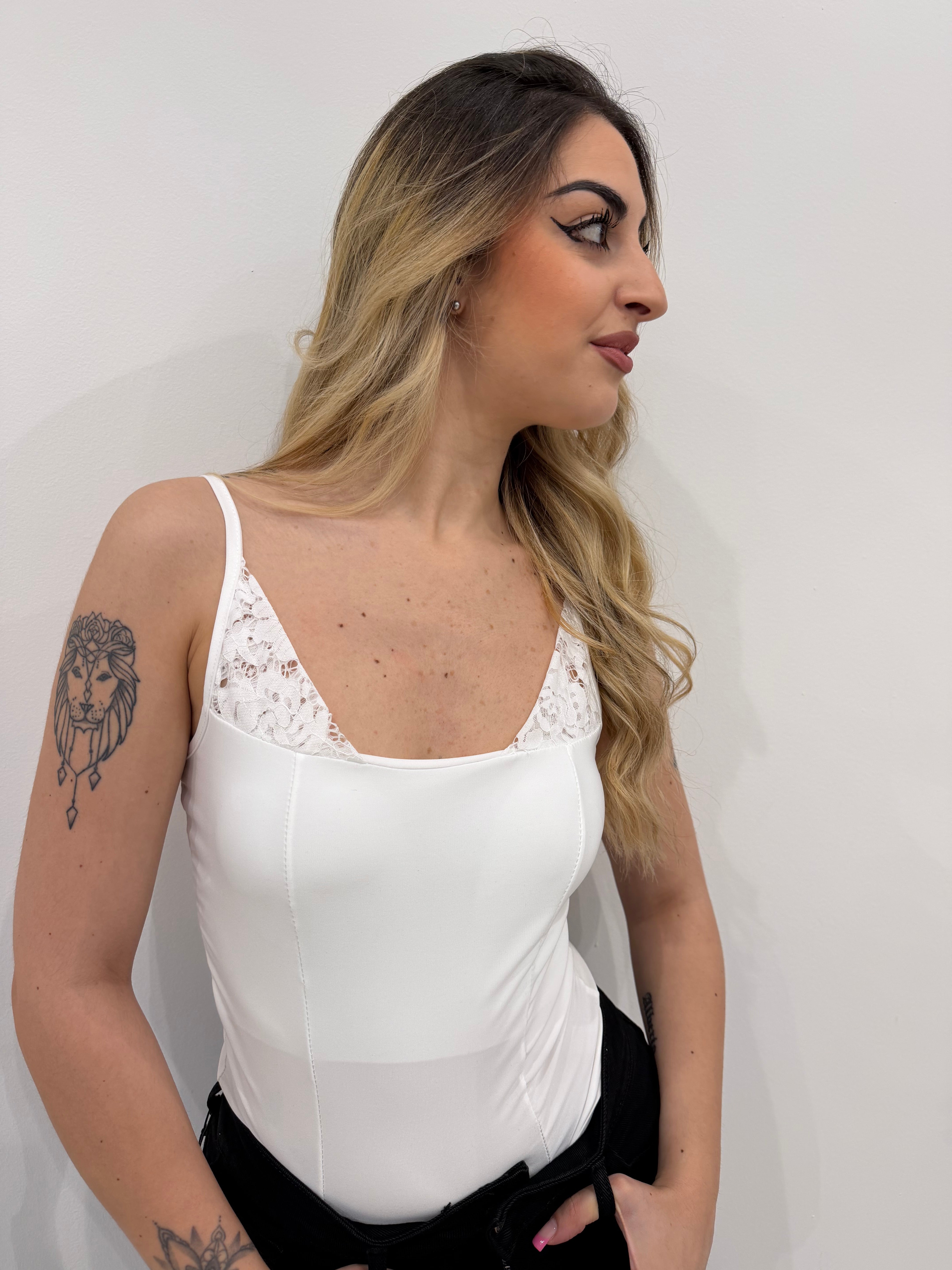 Body Ilaria 16686