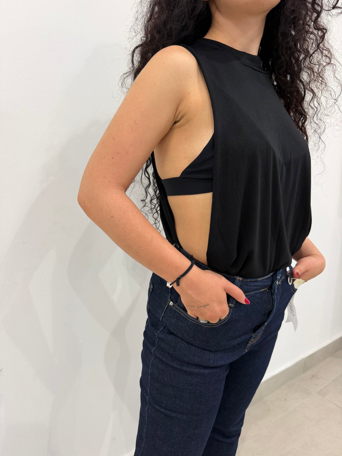 Body Dorothy 5778