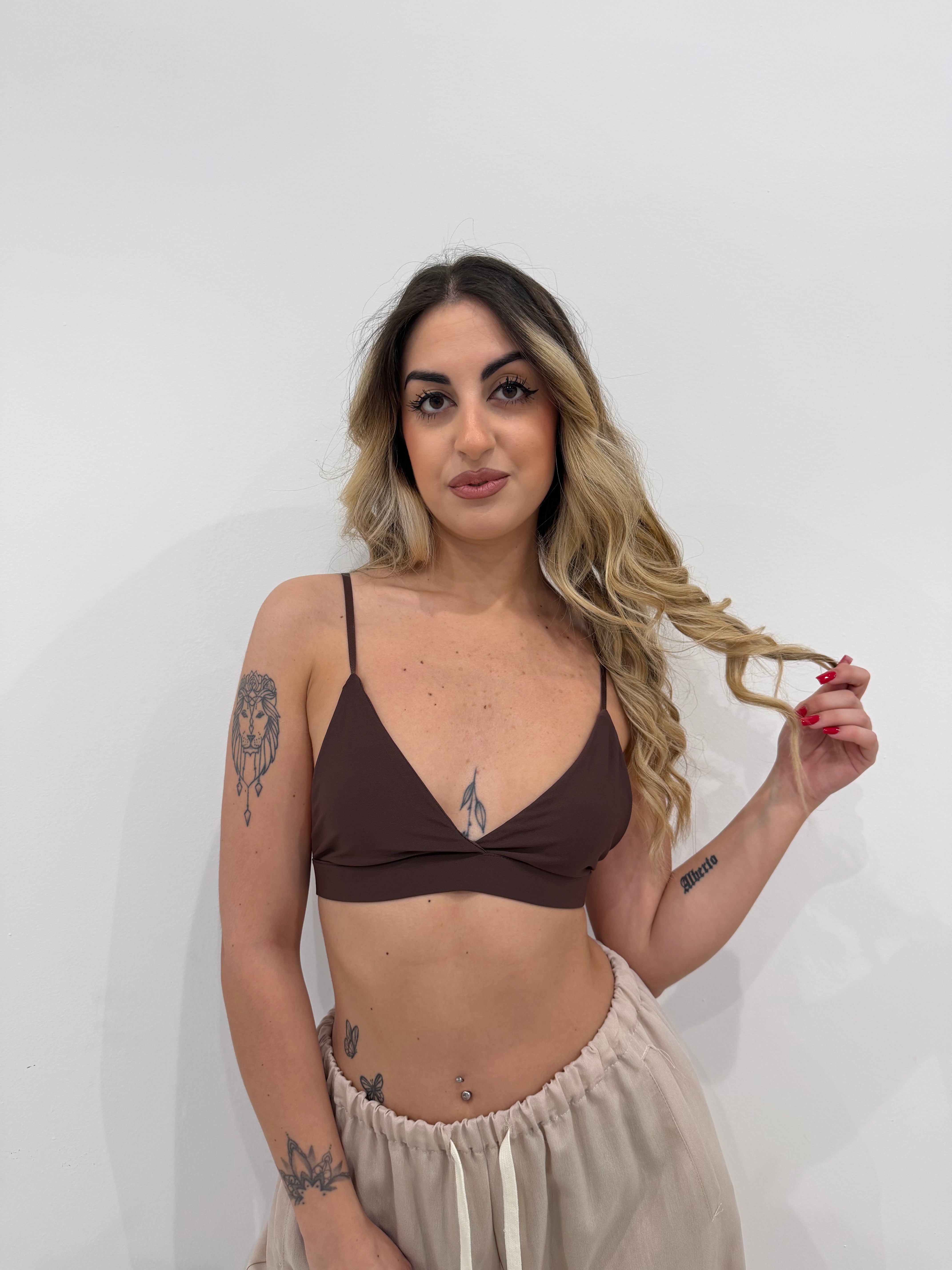 Top Basic 16201